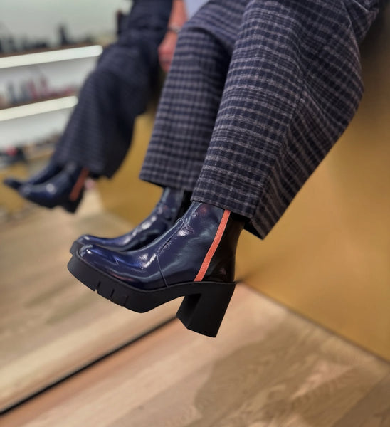 ART Berna Boot Navy/Black