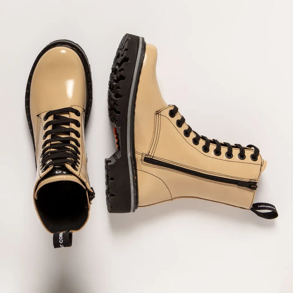 ART Marina Zipper Shiny Champagne (last size: 39!)