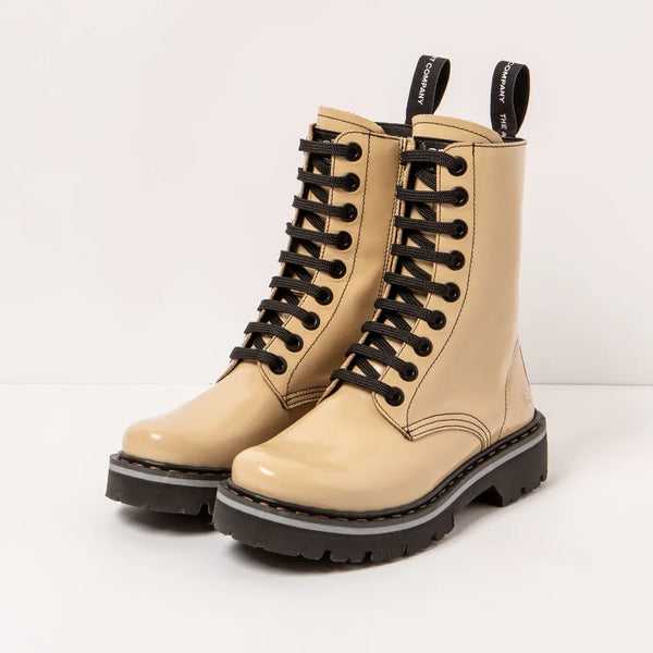 ART Marina Zipper Shiny Champagne (last size: 39!)