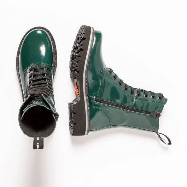 ART Marina Zipper Shiny Jungle (last size: 39!)