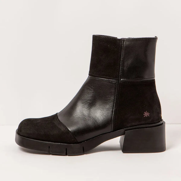 ART Varsovia Multi Black