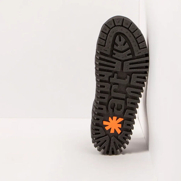 ART Brighton Closed Sandal Black