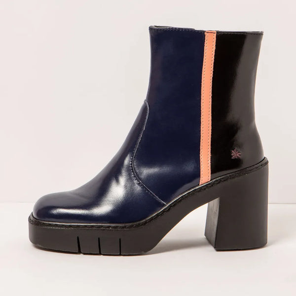 ART Berna Boot Navy/Black