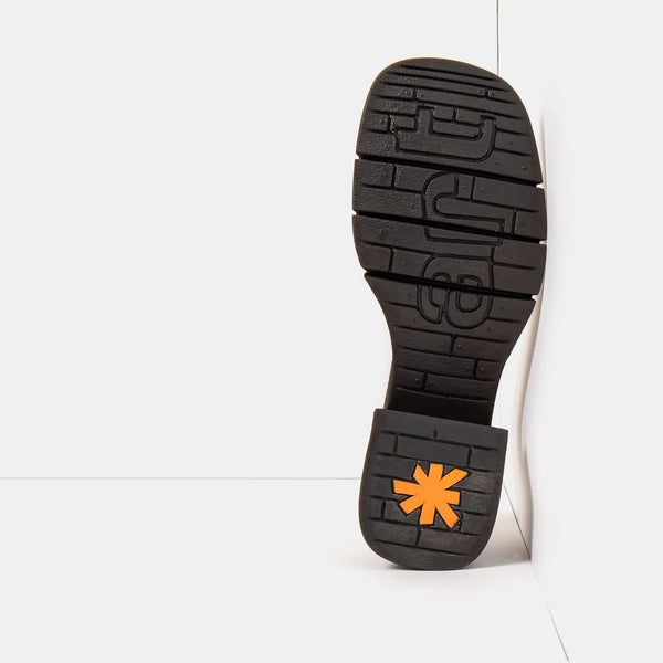 ART Varsovia Sandal Buckle Cuero (last size: 37!)