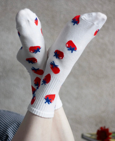 MADEMOISELLE YEYE Strawberry Socks