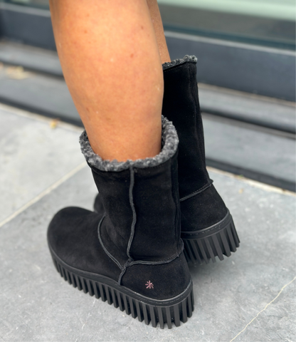 ART Brighton Boot Suede Black