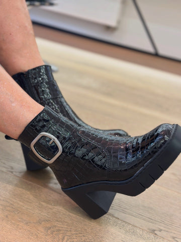 ART Berna Boot Buckle Croco Black