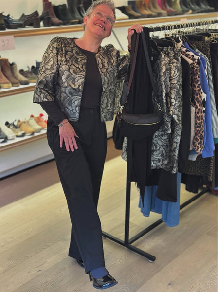 LOLLY'S LAUNDRY Trine Short Jacket