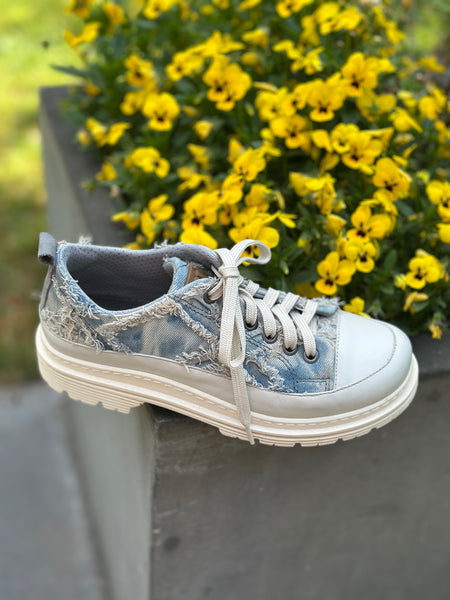 ART Birmingham Sneaker Denim Light Blue (last size: 38!)