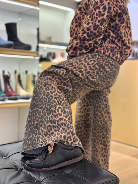 MADEMOISELLE YEYE 'Wide Division' Pants (only 1 left: size L!)