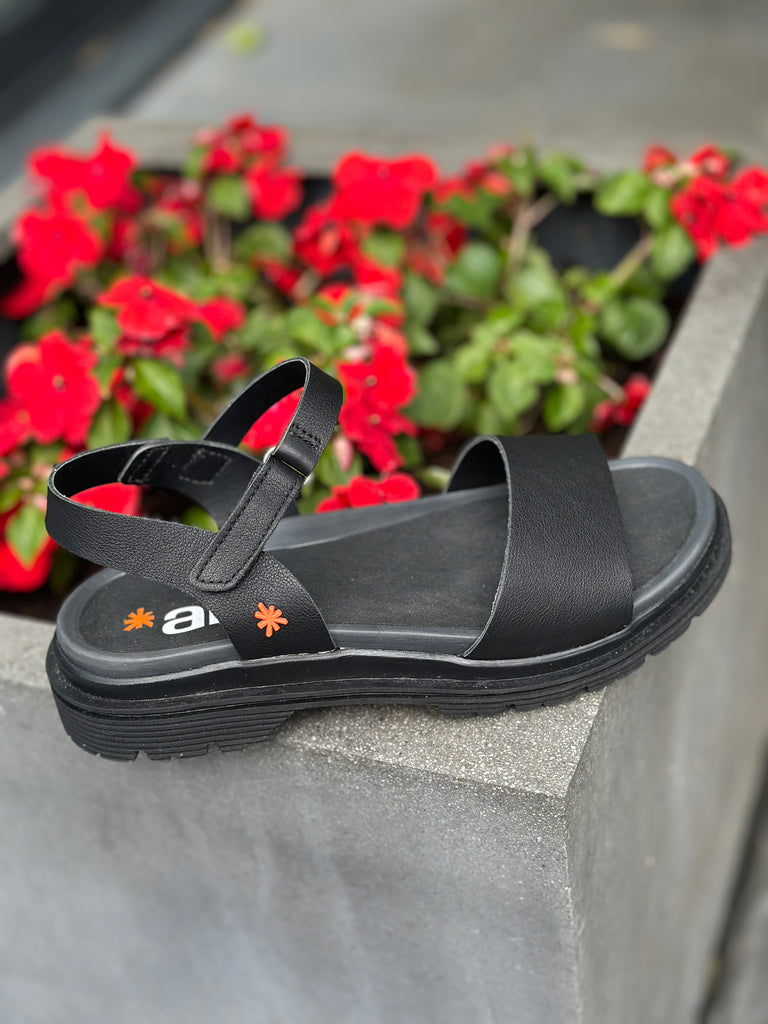 ART Birmingham Sandal Black
