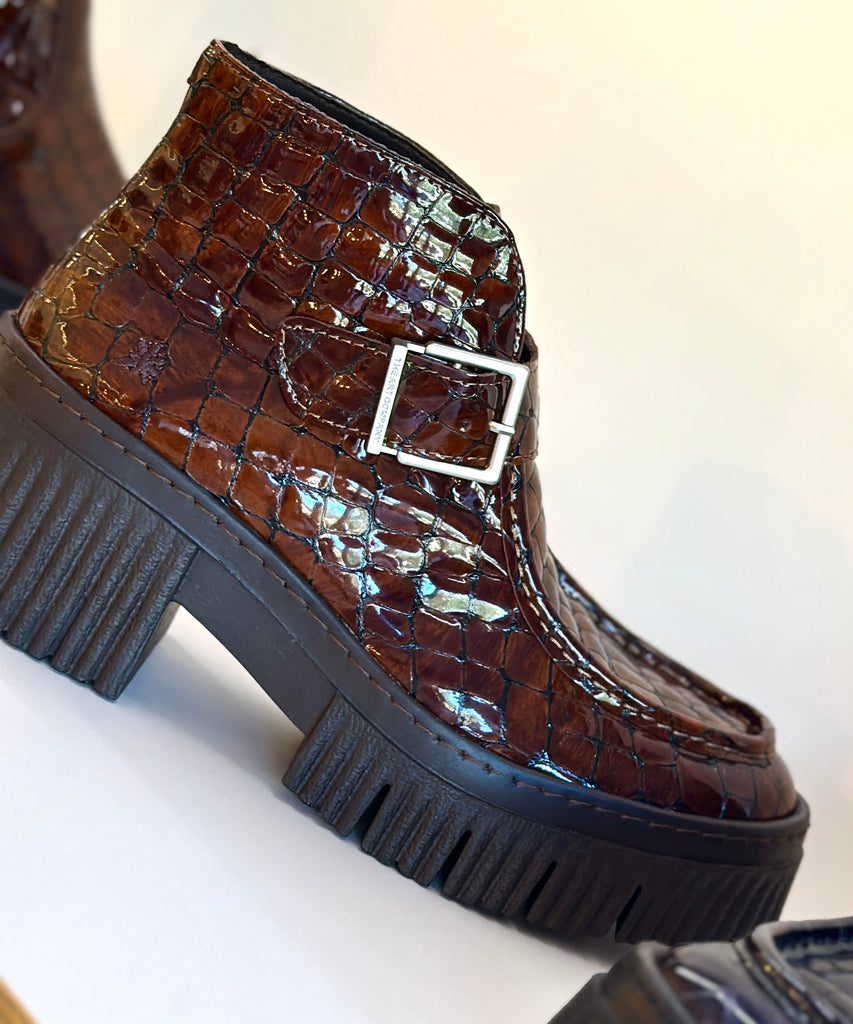 ART York Boot Buckle Shiny Croco Cuero