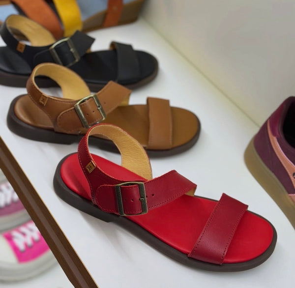 EL NATURALISTA Arenisca Sandal Rosso
