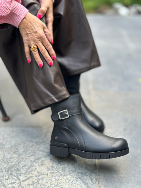 ART Oxford Boot