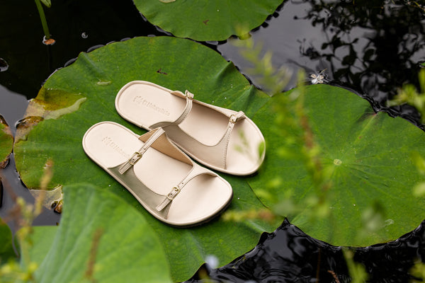 EL NATURALISTA Bare Sandals