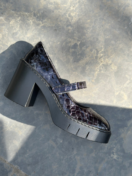 ART Berna Pump Velcro Shiny Croco Dark Grey