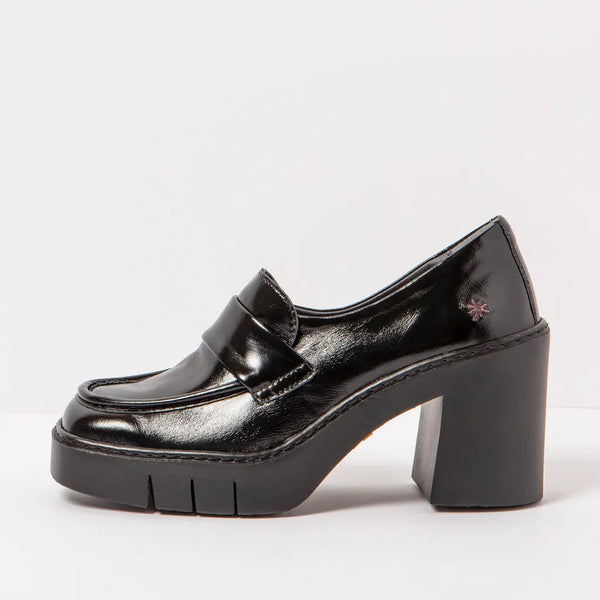 ART Berna Shiny Black (last size: 42!)