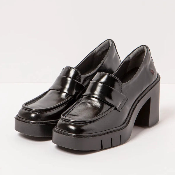 ART Berna Shiny Black (last size: 42!)