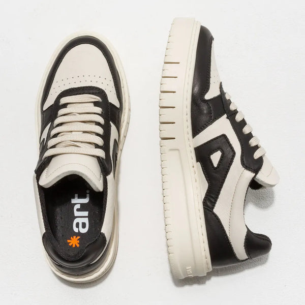 ART Belleville Sneaker White-Black (last size: 39!)