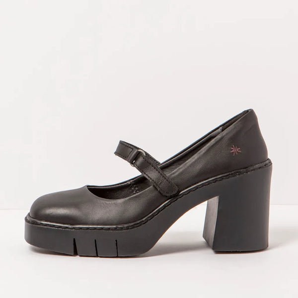 ART Berna Pump Black