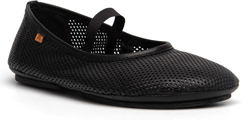 EL NATURALISTA Essence Perforada Black (last size: 41!)